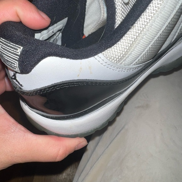 Jordan 11 - Picture 5 of 7